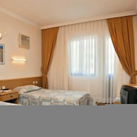 Pineta Club Отель 4*