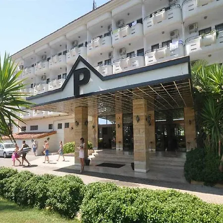 Pineta Club Отель
