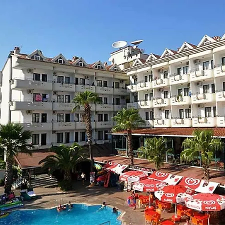 Pineta Club 4*